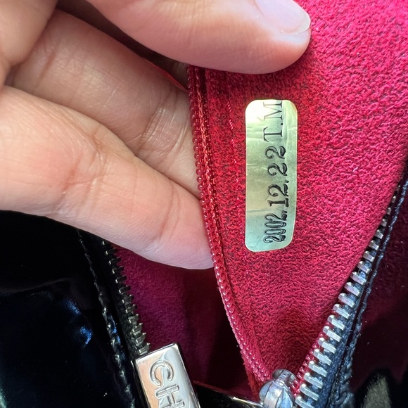 🔥🔥Chanel Chocolate Bar CC Tote Quilted Patent Bag🔥🔥 - Picture 15 of 15